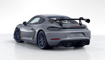 Porsche-GT4RS-02.jpg
