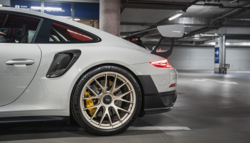 porshe-gt2rs-4.jpg